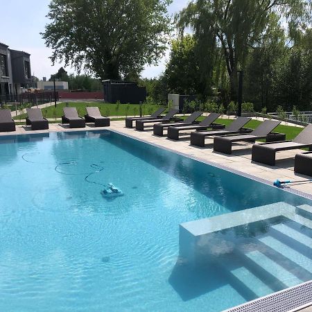 25H Spa-Residenz Pools In & Out, Private Garden & Beach Neusiedl am See Dış mekan fotoğraf