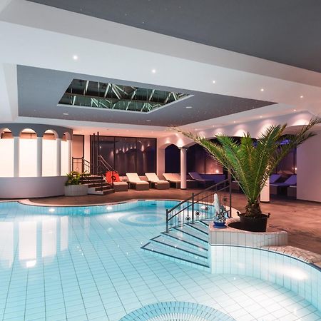 25H Spa-Residenz Pools In & Out, Private Garden & Beach Neusiedl am See Dış mekan fotoğraf